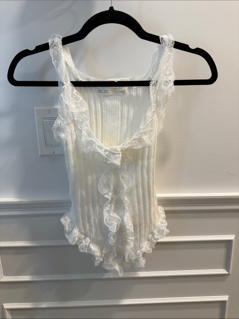 OAK + FORT Ivory Ribbed Lace-Trim Tank